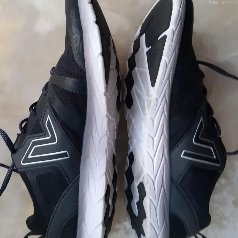 Vionic Women's Black Trainers